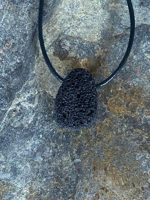 Collier Pendentif Pierre de Lave